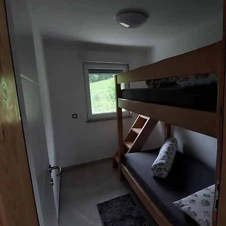 펜션 Grajsko 메틀리카