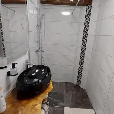 Grajsko 메틀리카