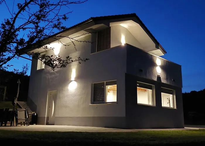 Grajsko Casa de Férias Metlika